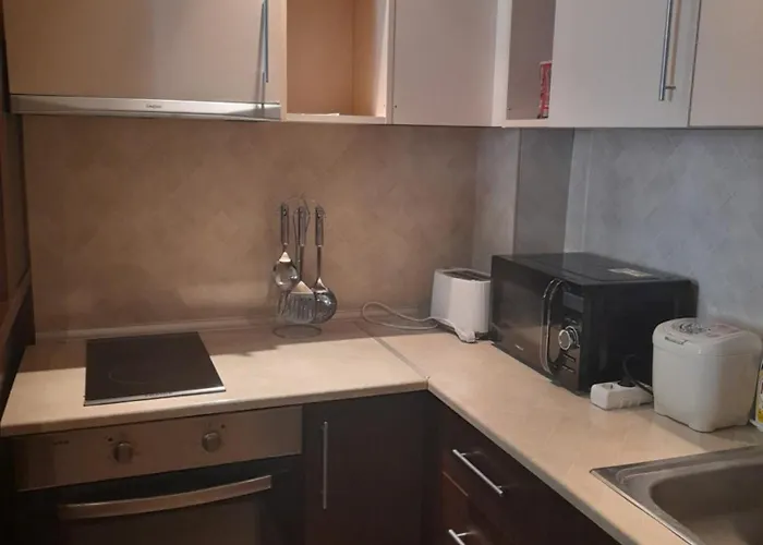 Apartment иглика *